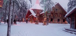 Santa Claus Rovaniemi 2021 joulukuussa